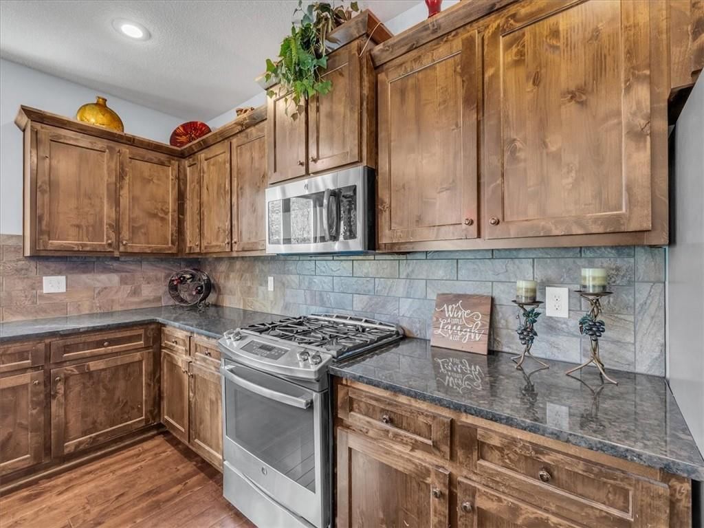 23607 W 52nd Terrace — photo 11