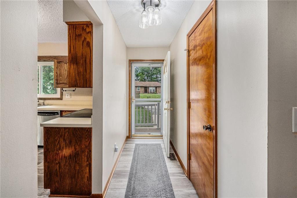1612 NE 112th Terrace — photo 7