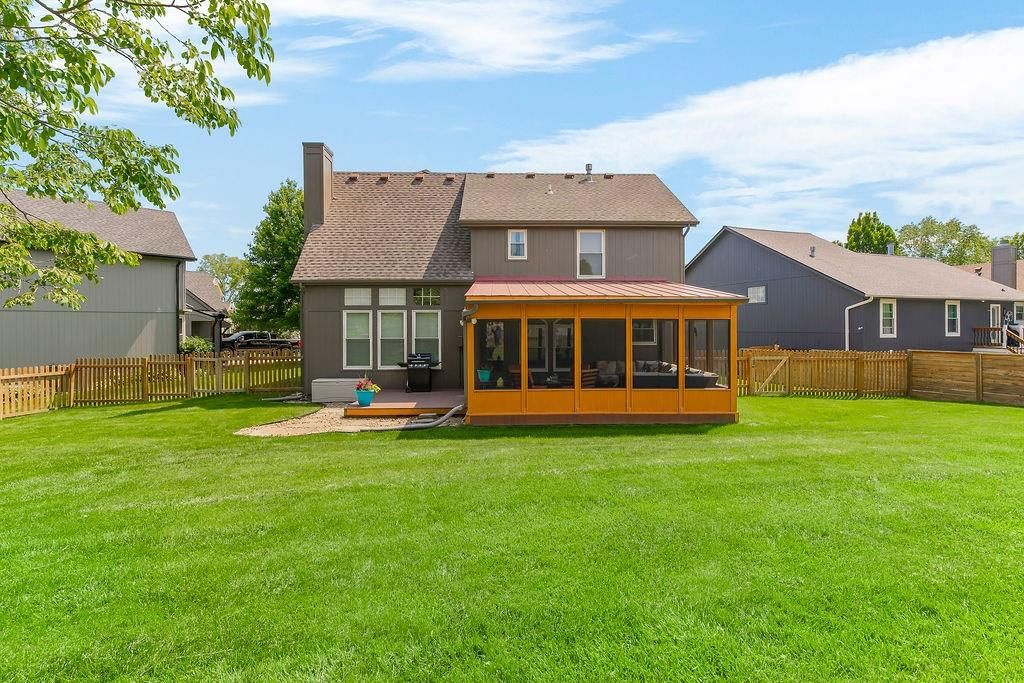 8104 NW 80th Street — photo 36