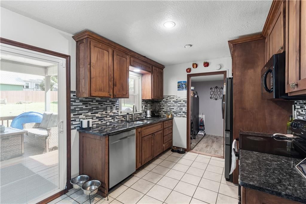 3406 NE 57th Street — photo 9