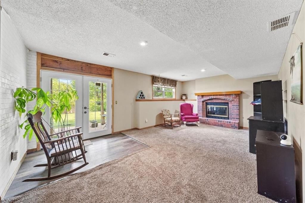 16349 S Sunset Street — photo 9