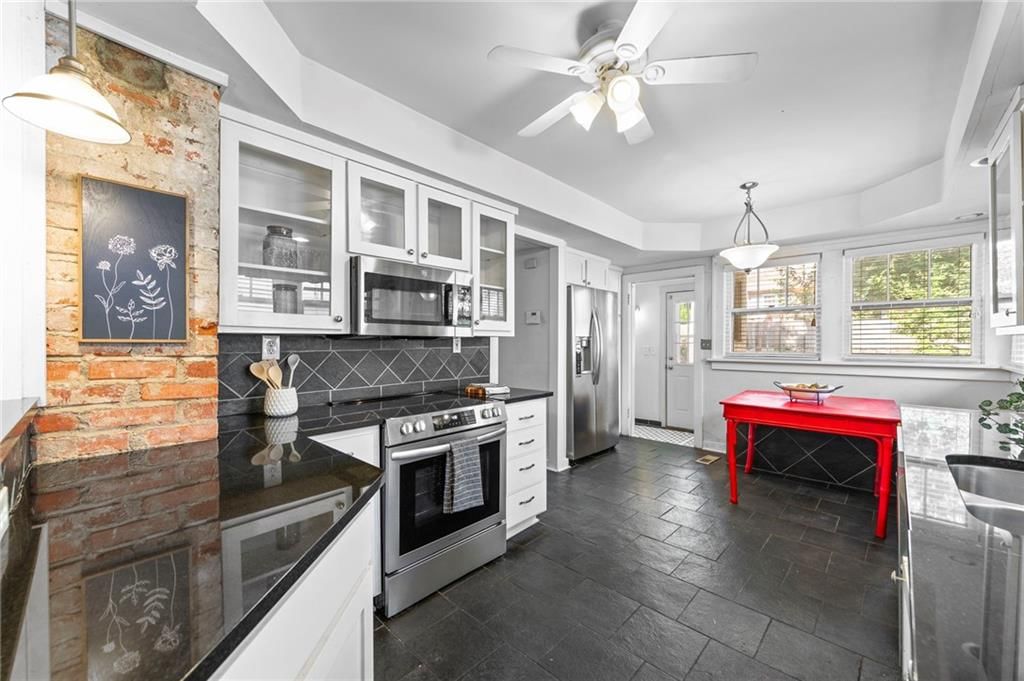 5634 Holmes Street — photo 12