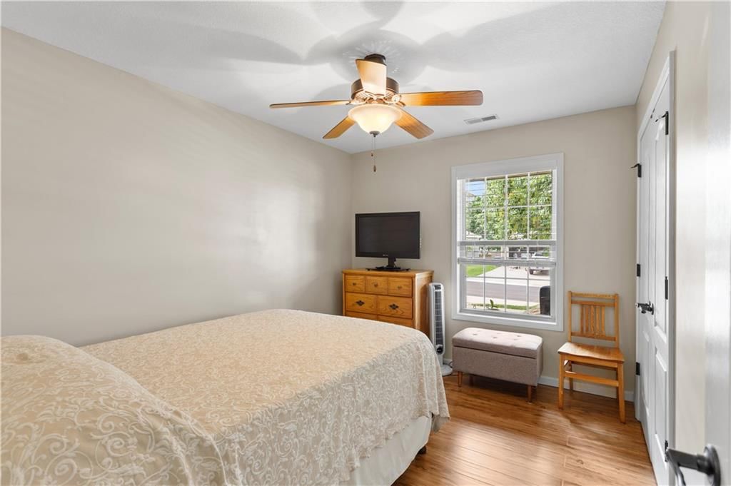 306 Montrose Cove — photo 14