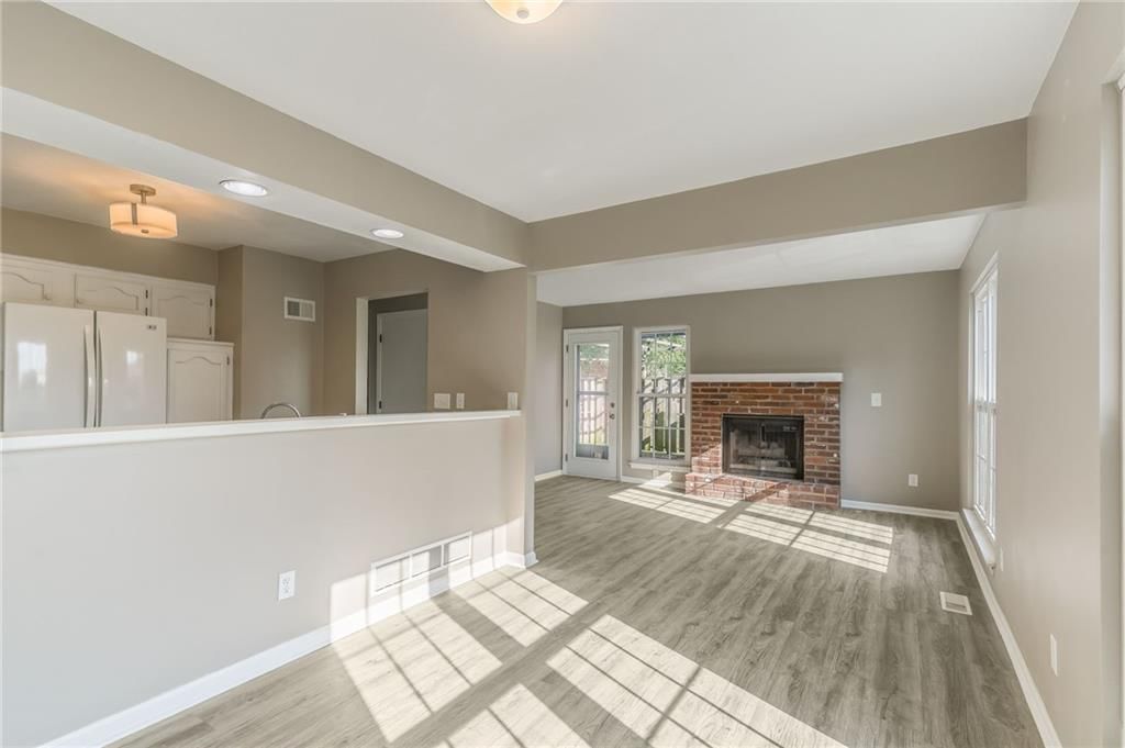 5401 NW 84th Court — photo 9