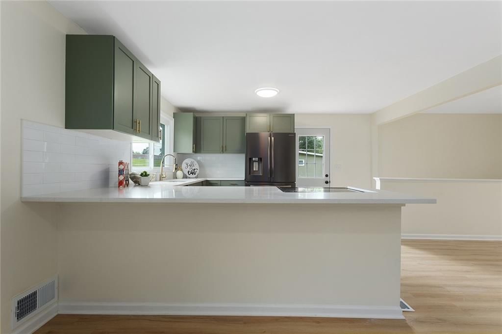 11804 E 67th Street — photo 6