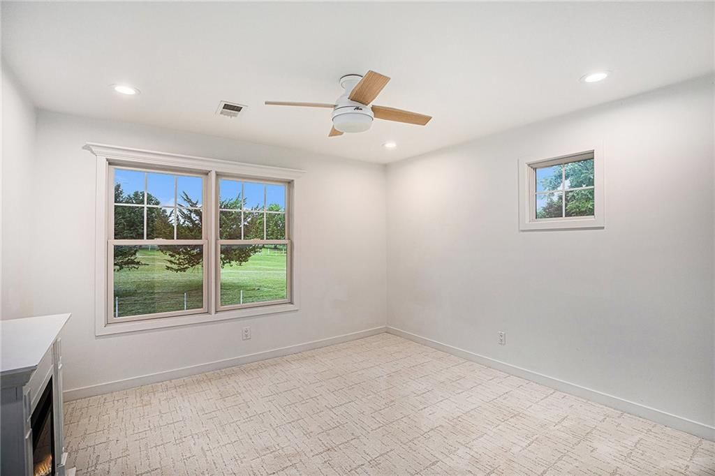 1809 SW Sampson Road — photo 37