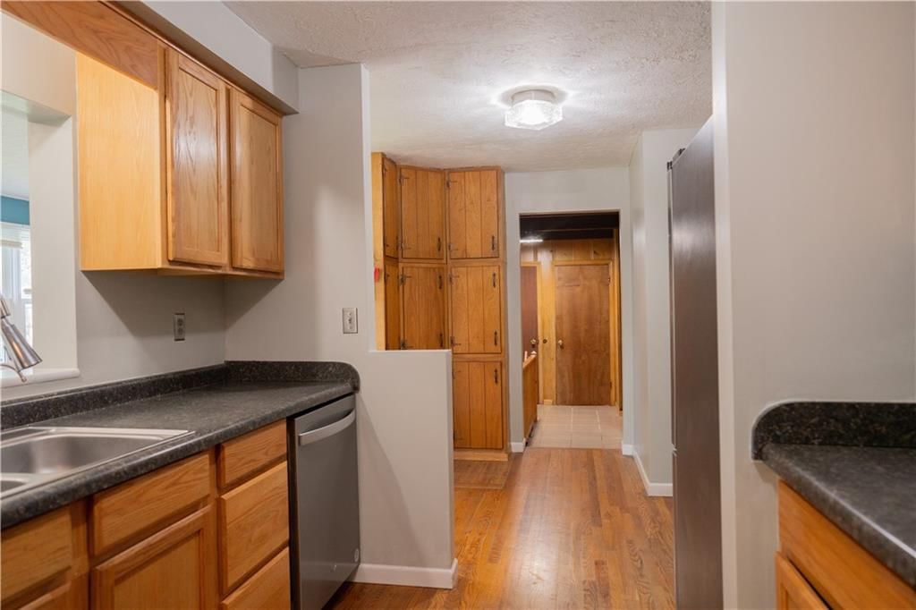 10311 Sheley Road — photo 32