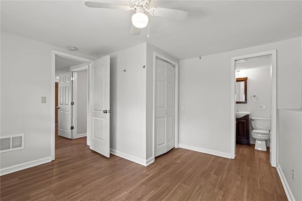 10124 FOREST Avenue — photo 17