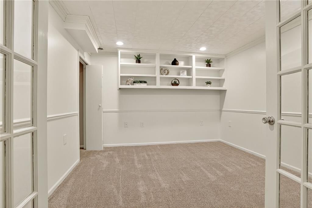 8023 Nodaway Avenue — photo 35