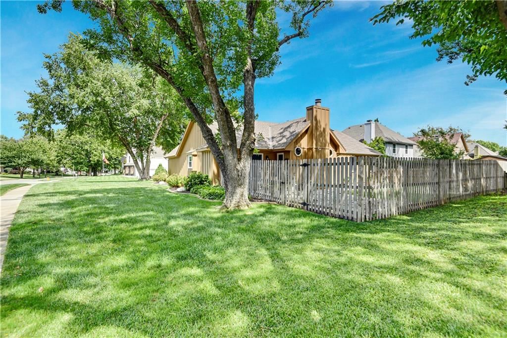 14719 W 84th Street — photo 30