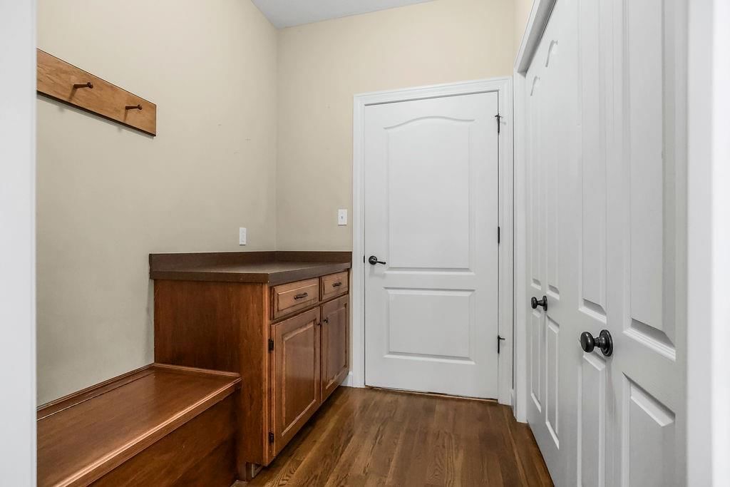 77 Continental Drive — photo 17