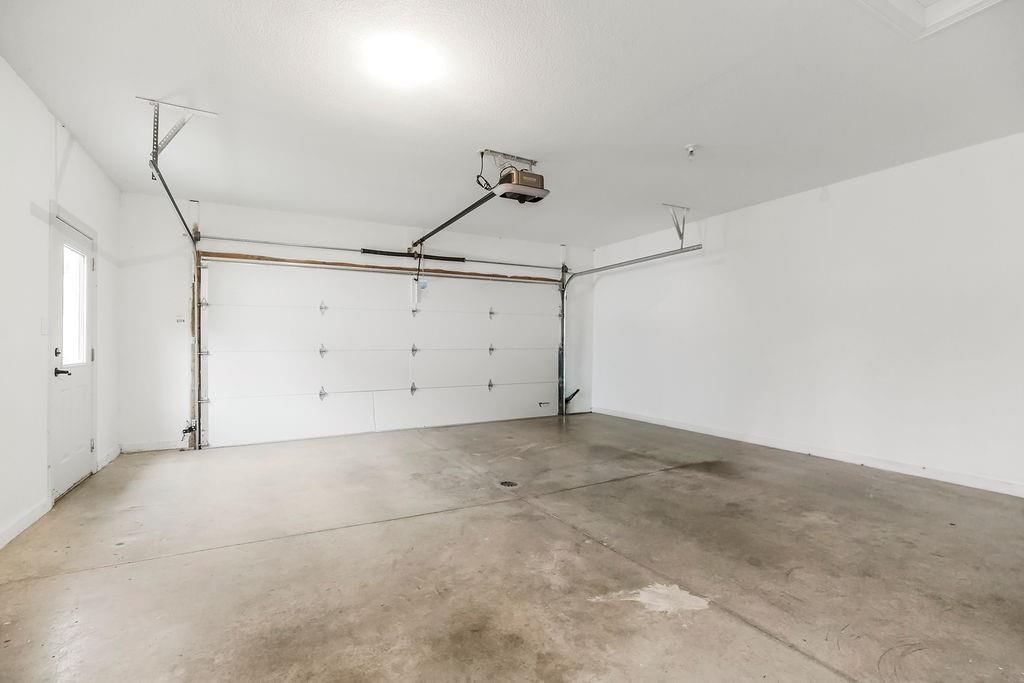 77 Continental Drive — photo 26