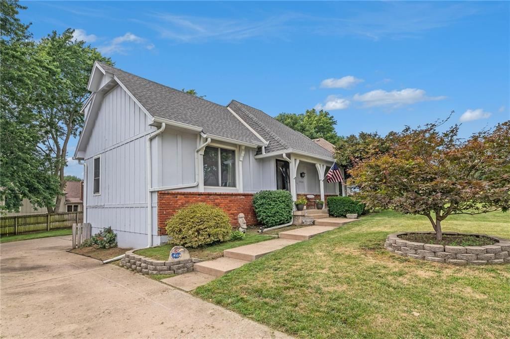 10226 Gillette Street — photo 2