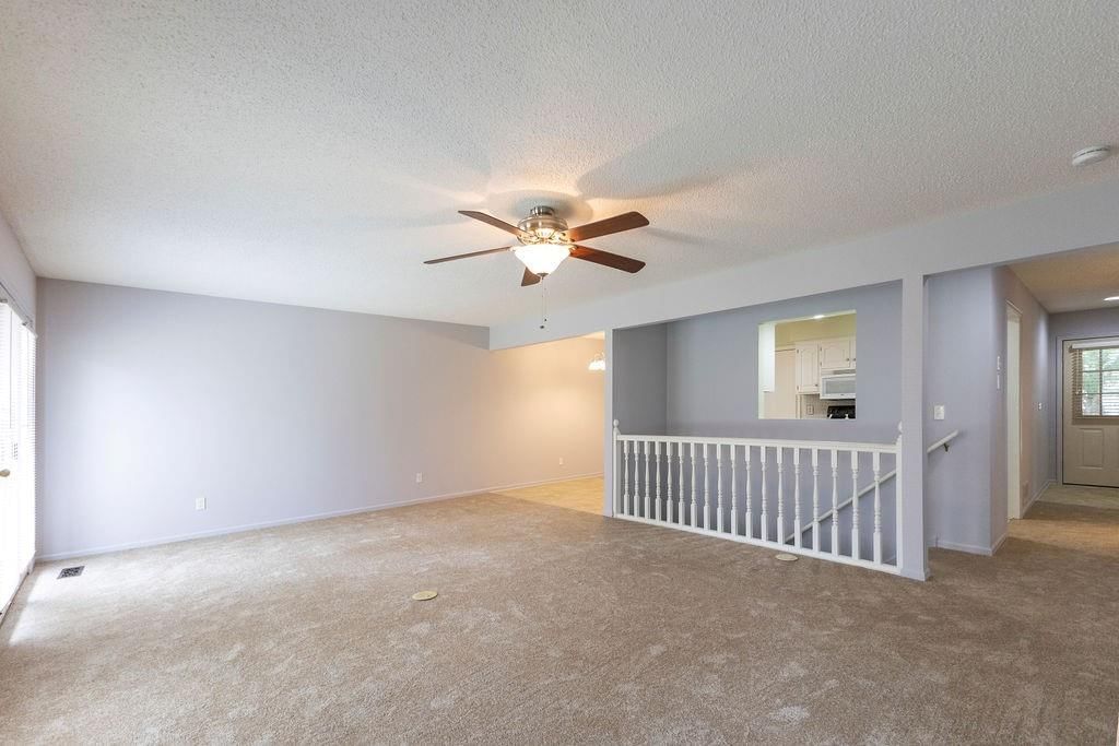 3906 Eastgate Drive — photo 13
