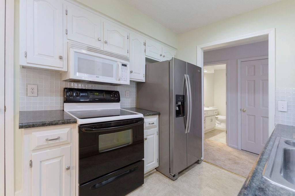 3906 Eastgate Drive — photo 9