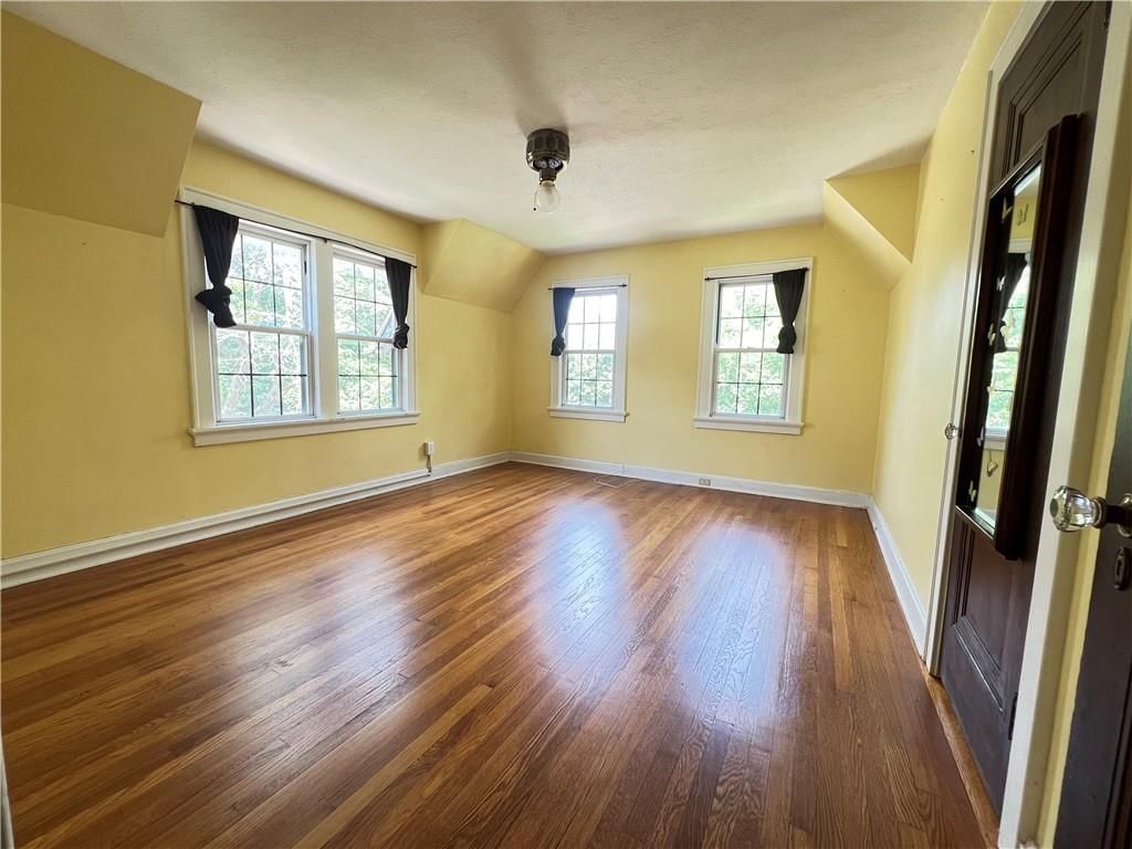 633 West 70th Street — photo 20