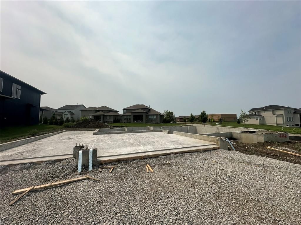 17262 S Tomahaw Street — photo 3