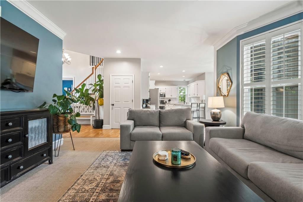 14707 Hadley Street — photo 16