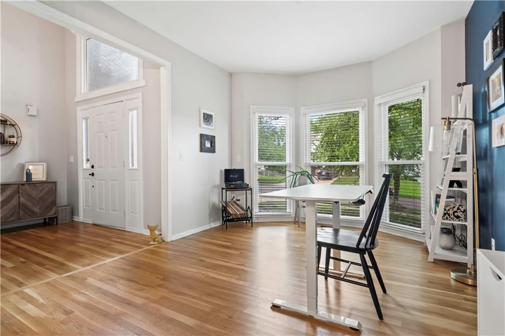 14707 Hadley Street — photo 4