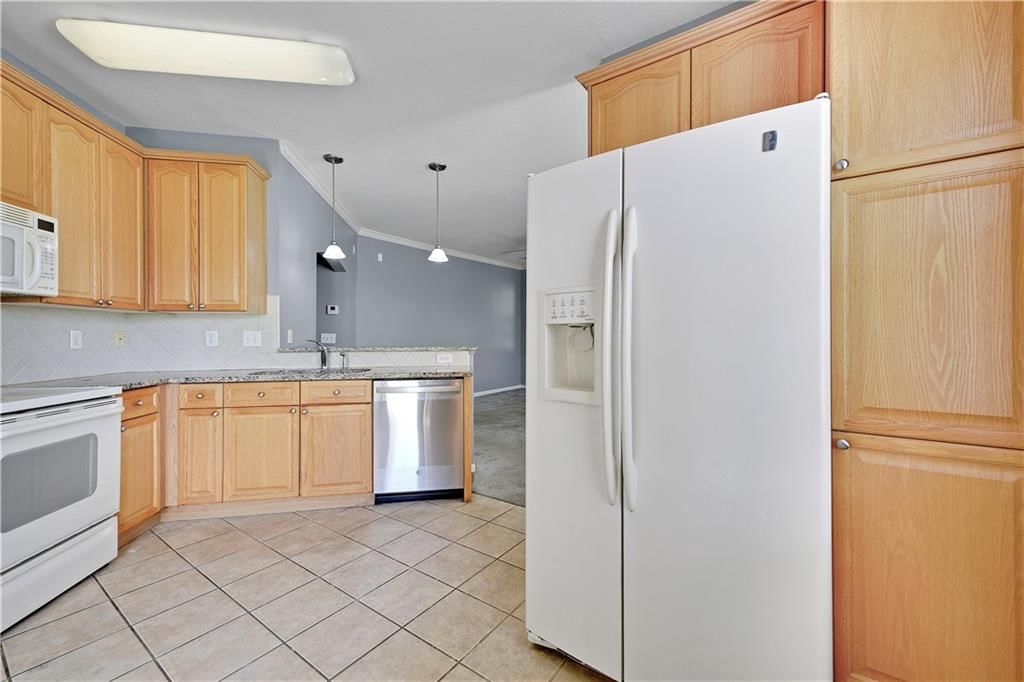 4523 W 159TH Terrace — photo 12