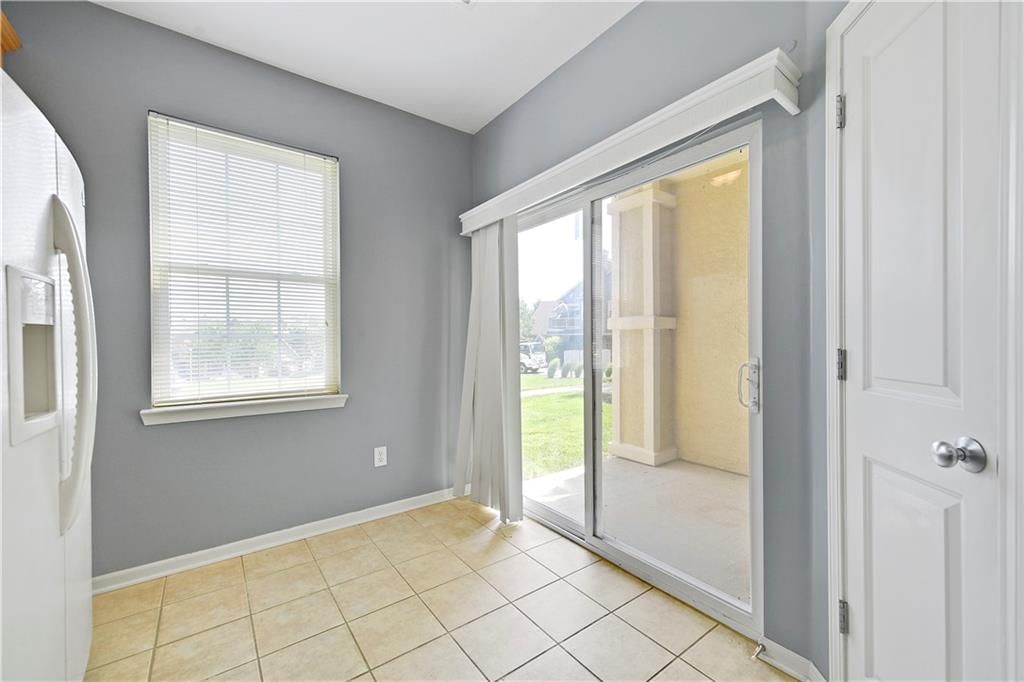 4523 W 159TH Terrace — photo 21