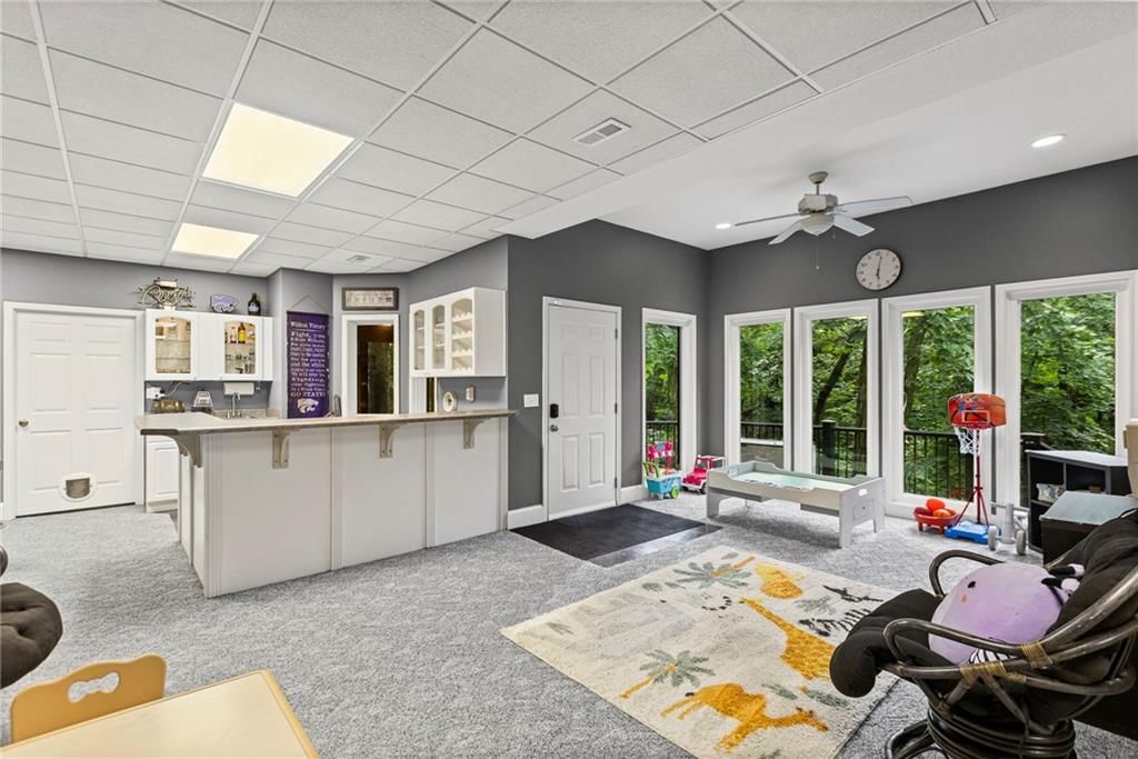 5540 Oakview Street — photo 46