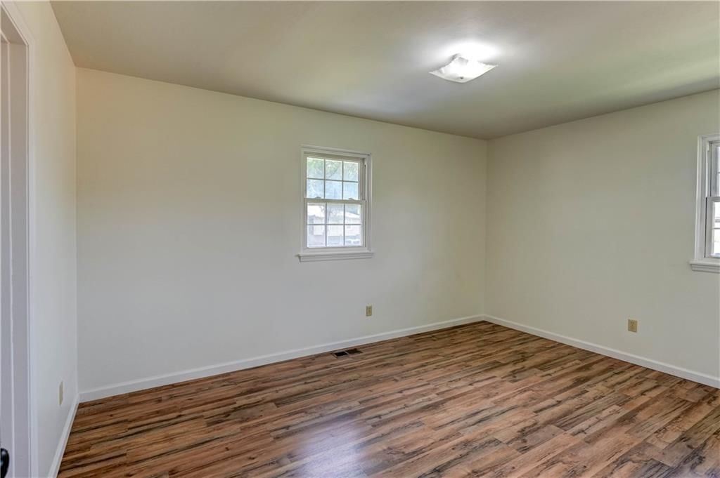 21350 W 180th Street — photo 11