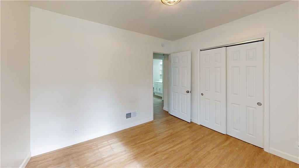 1119 N Commercial Street — photo 12