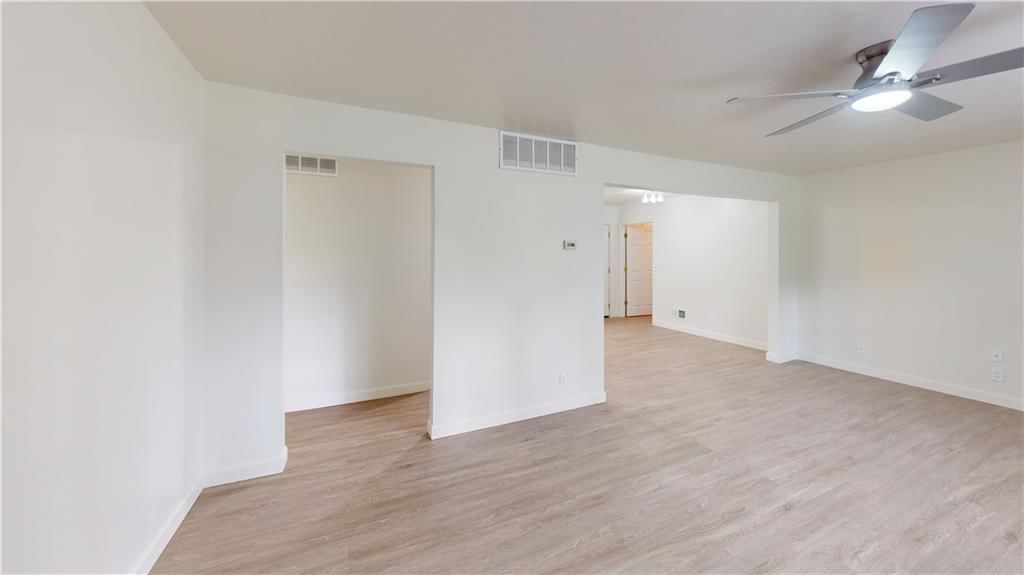 1119 N Commercial Street — photo 6