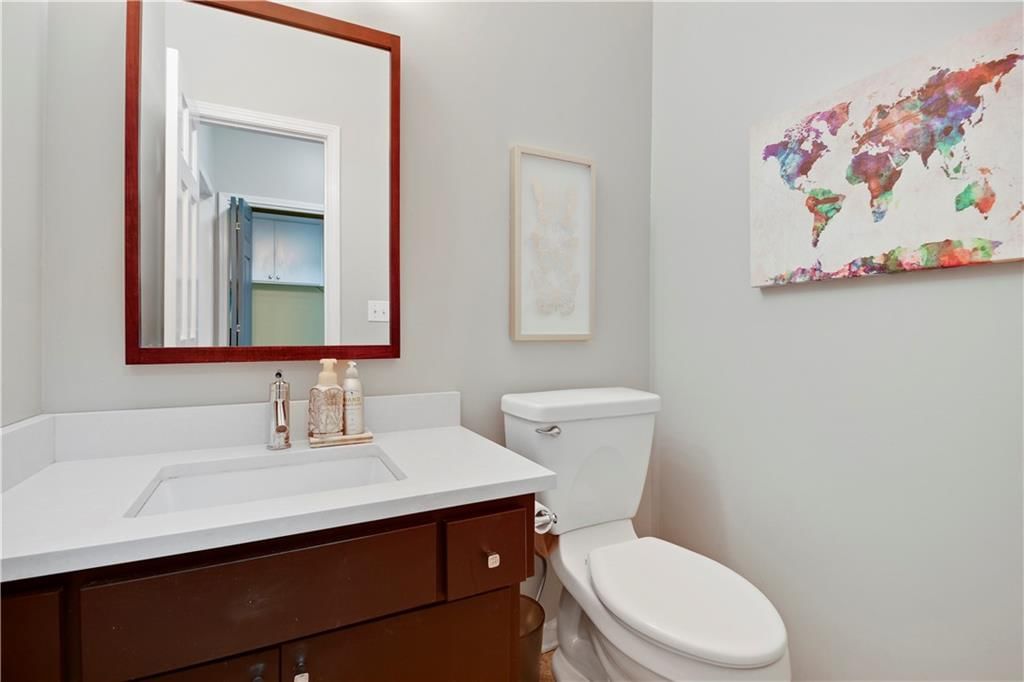 1721 NE Debonair Drive — photo 16