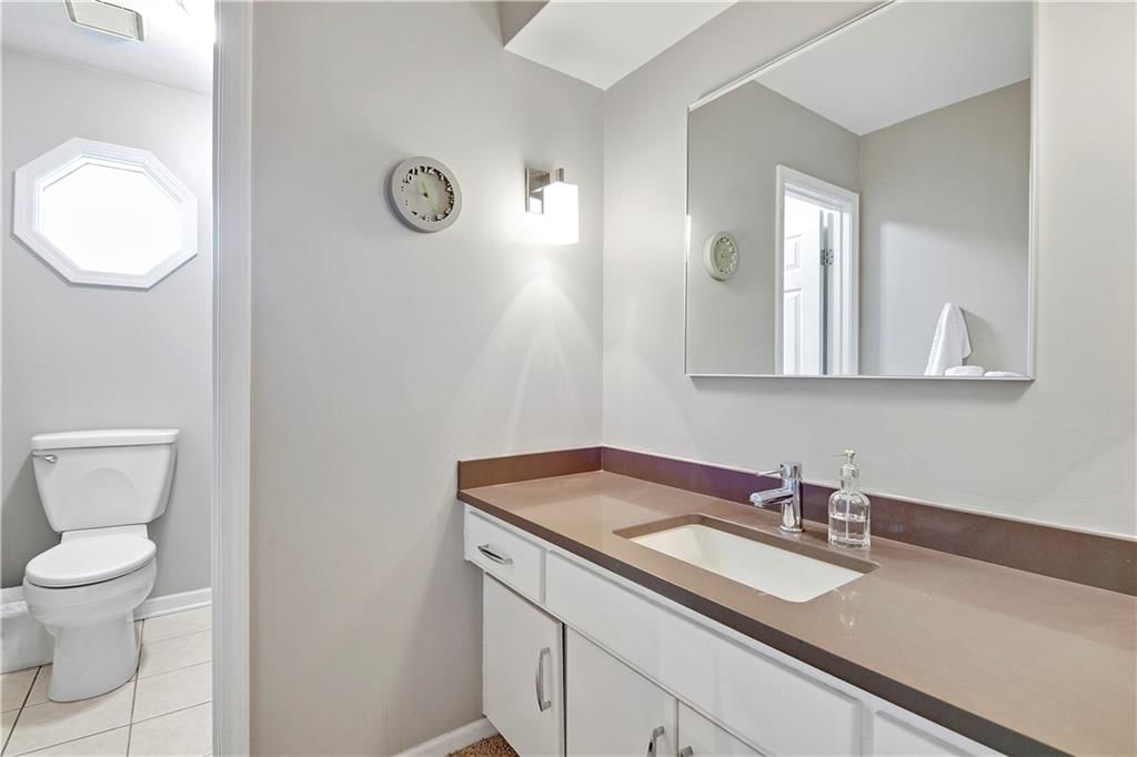 1721 NE Debonair Drive — photo 25