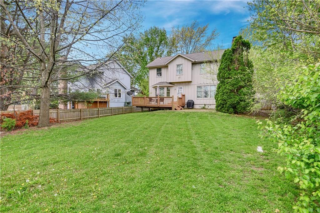 1721 NE Debonair Drive — photo 34