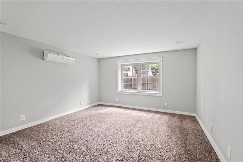 4221 W 74th Street — photo 28
