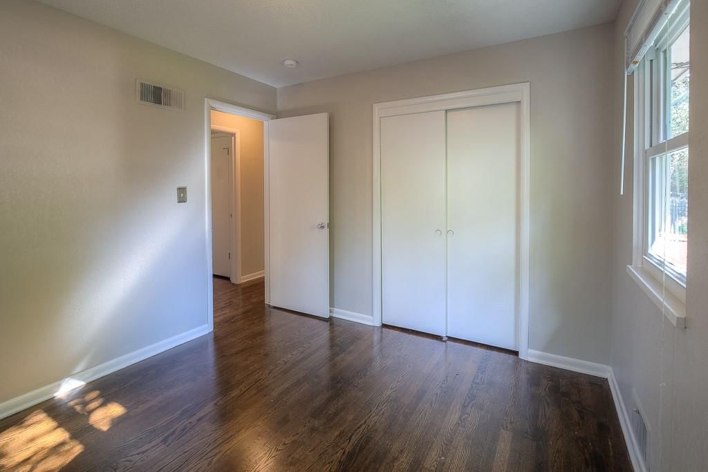 8901 Main Street — photo 13