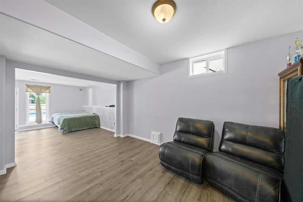 2403 NW Cove Drive — photo 21