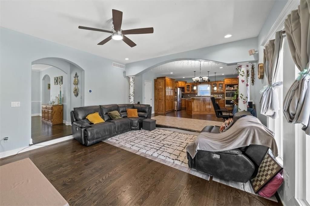 2403 NW Cove Drive — photo 7