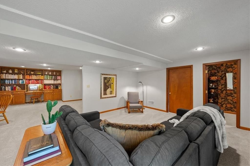 12224 Connell Drive — photo 26