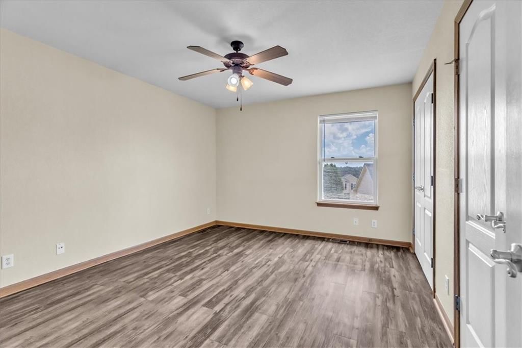 1229 NW Ashley Drive — photo 14