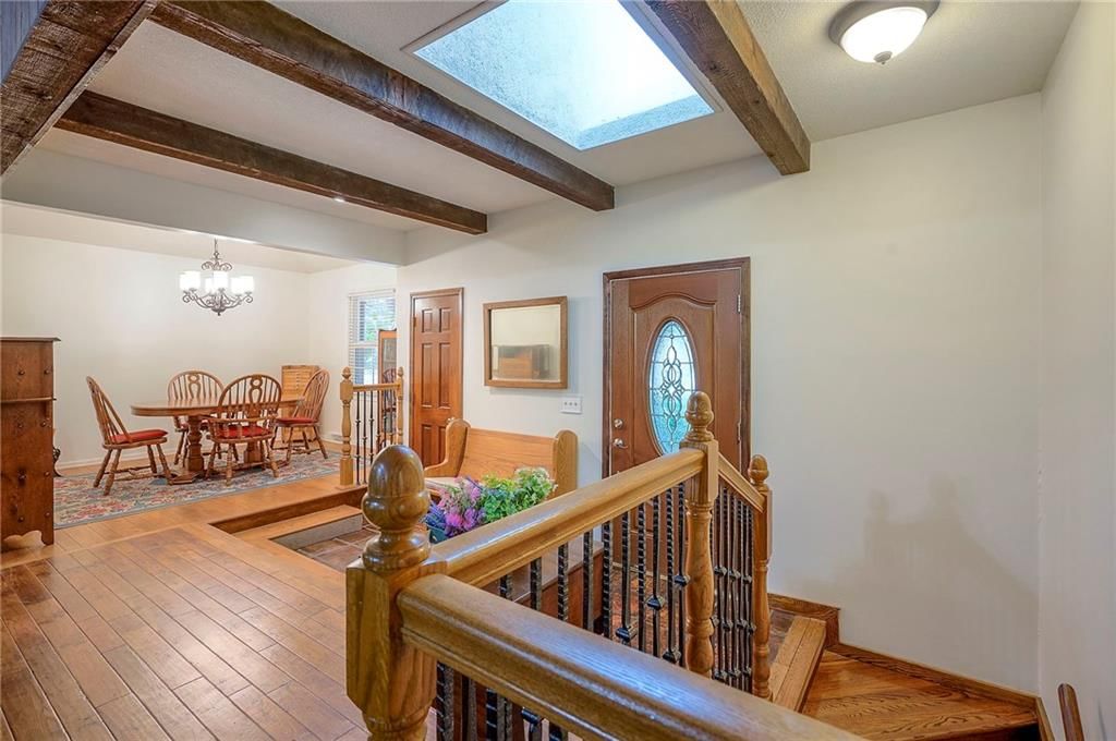 10508 Lee Boulevard — photo 4
