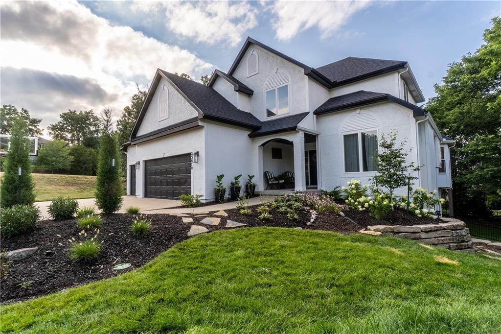 23870 W 121st Street, Olathe, KS
