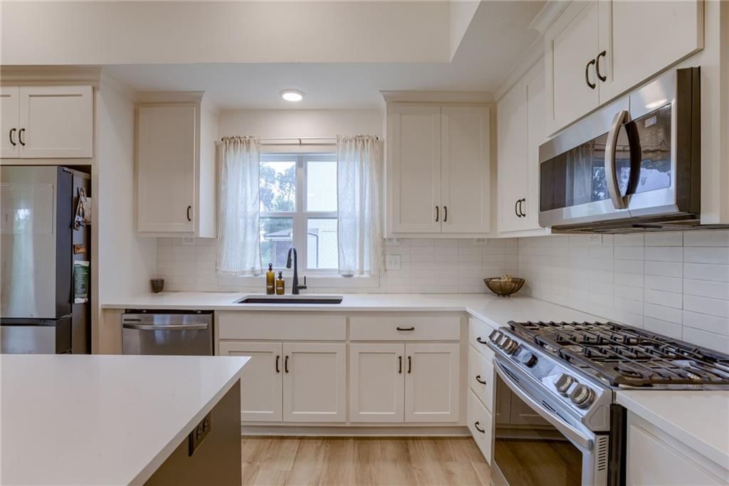 13535 Terrace Park Drive — photo 13