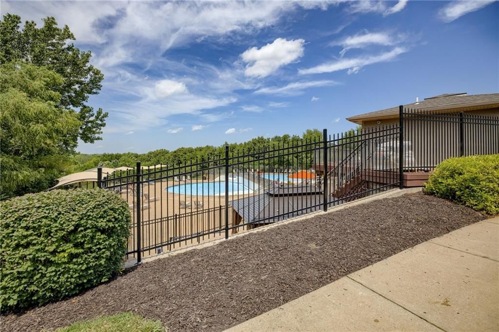 13535 Terrace Park Drive — photo 57