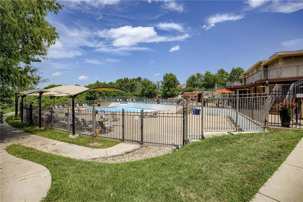 13535 Terrace Park Drive — photo 58