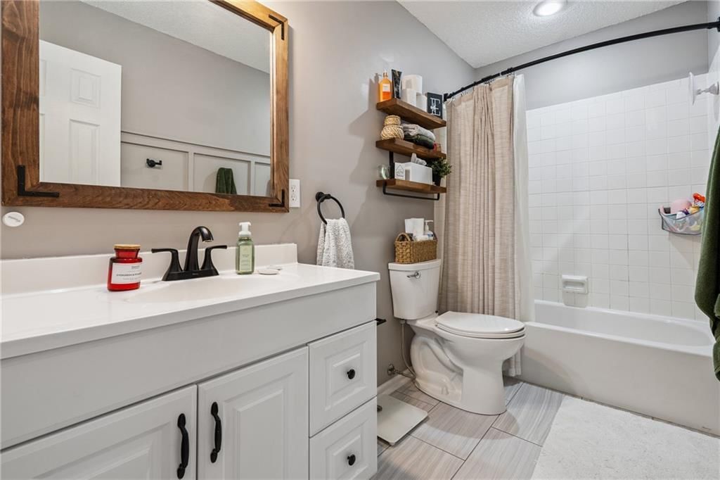 1316 Walnut Street — photo 13
