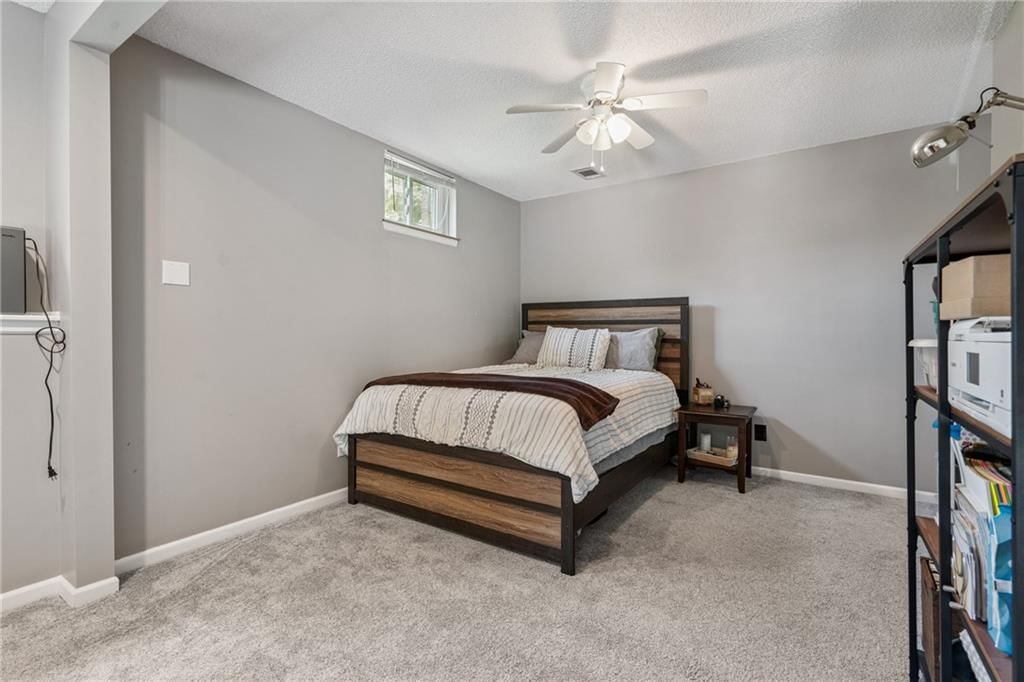 1316 Walnut Street — photo 18
