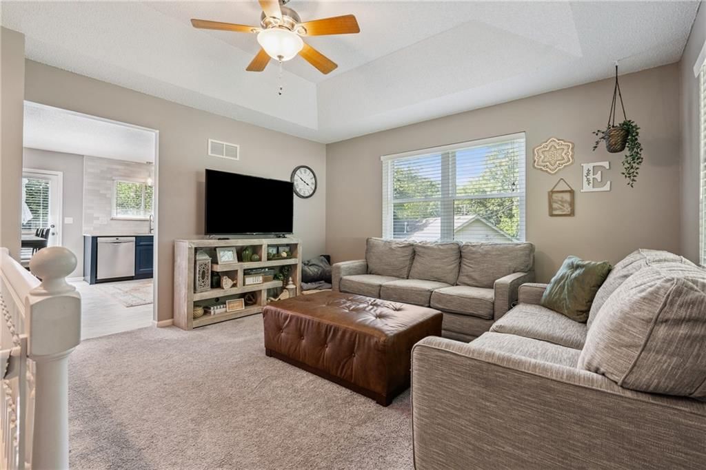 1316 Walnut Street — photo 3