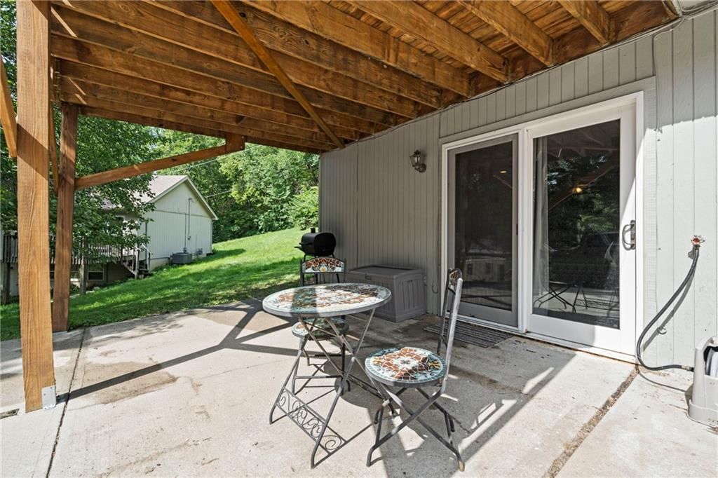 1316 Walnut Street — photo 24