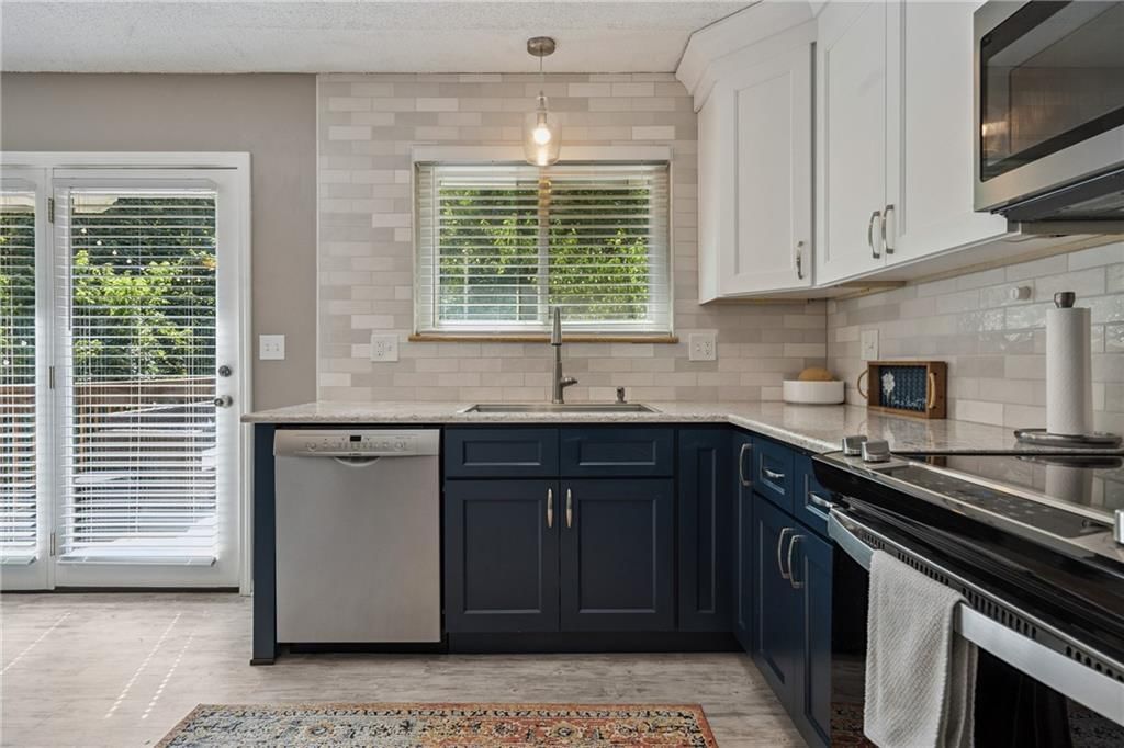 1316 Walnut Street — photo 7