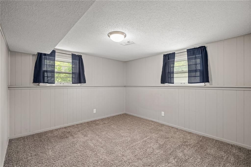 7101 EDGEWOOD Boulevard — photo 34