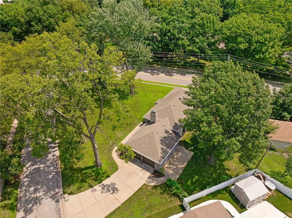 7101 EDGEWOOD Boulevard — photo 45